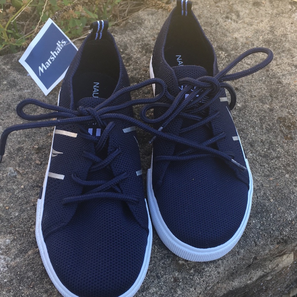 Nautica Sneakers